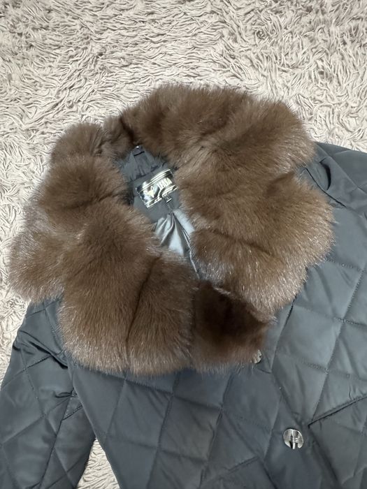 Куртка з хутром фінського песця