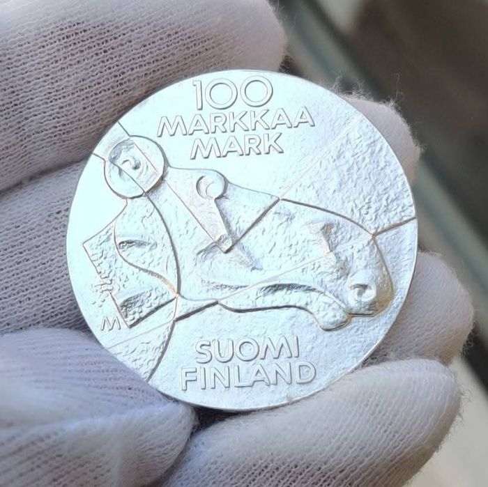100 марок 1989 рік. Фінляндія. СРІБЛО. Стан.