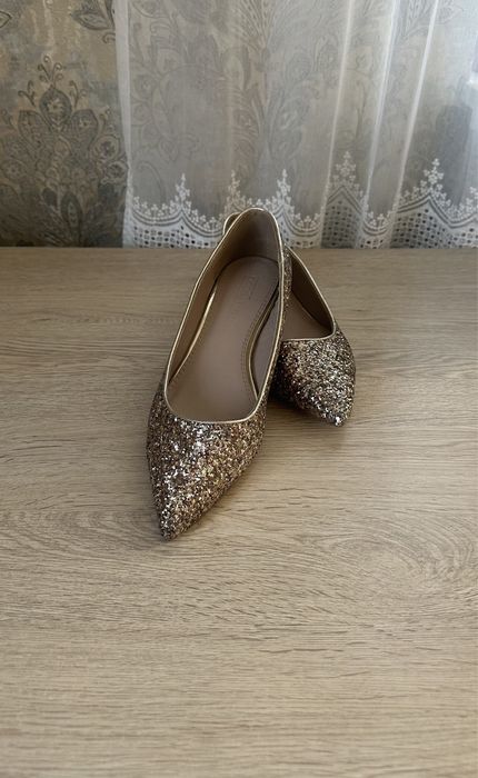 Блискучі шкіряні балетки, балетки зі стразами