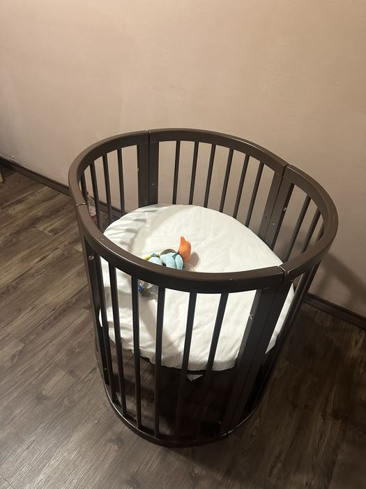 Кроватка для младенцев