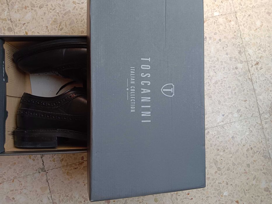 Sapatos praticamente novos número 44