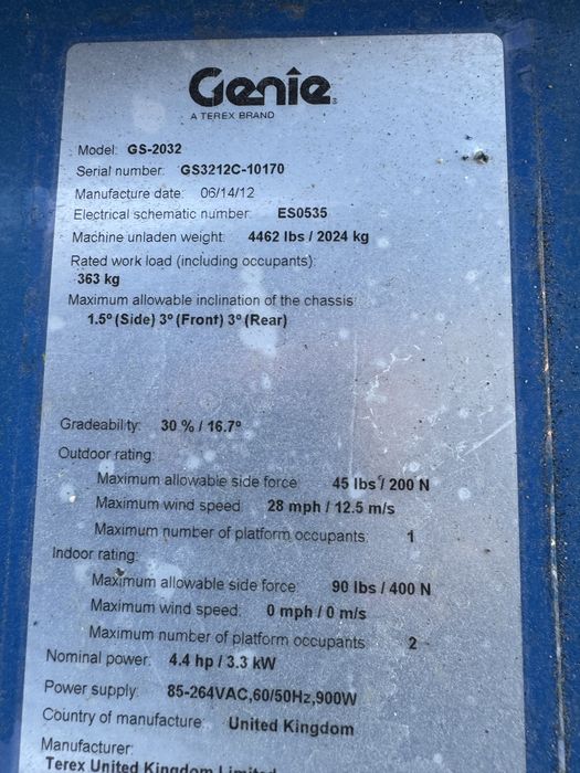 Plataforma elevatoria eletrica tesoura 8mt (usada)