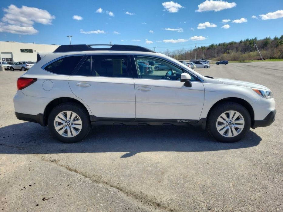 Subaru Outback 2.5i Premium      2015