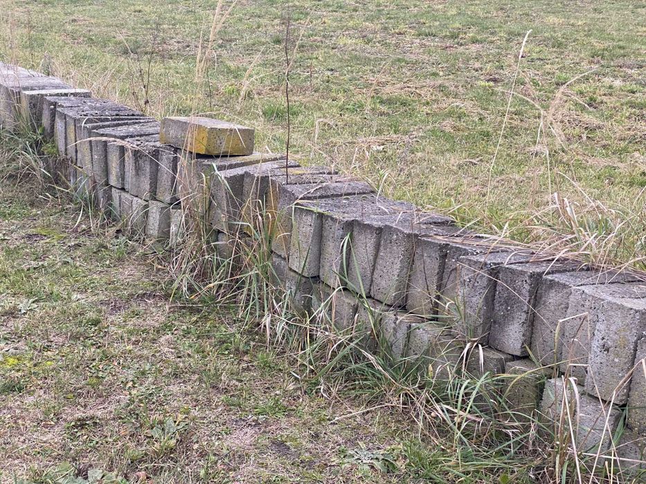 Bloczki betonowe 300 sztuk