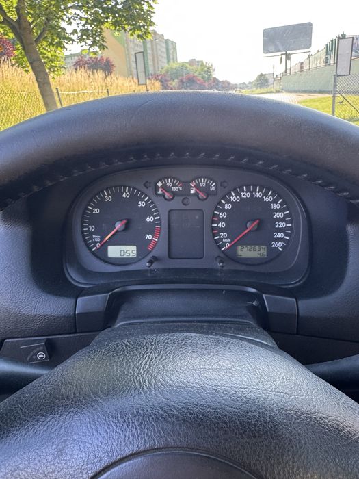 Golf 4 1.6 lpg polecam!