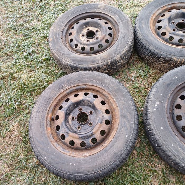 Koła zimowe,   kołpaki Kia  15"