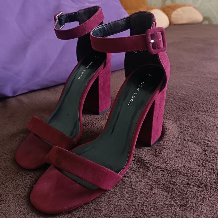 Босоніжки New Look