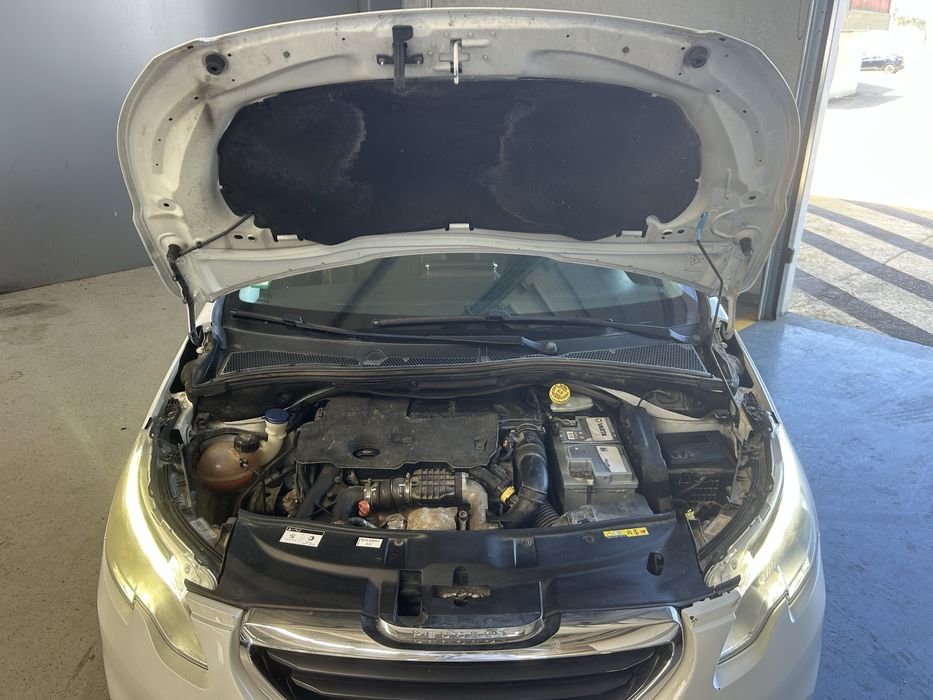 Peugeot 2008  e-HDi FAP 92 de 2014
