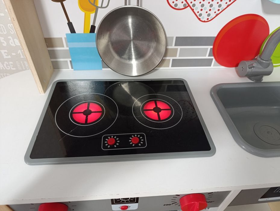 Kuchrnka drewniana Lidl dla dzieci