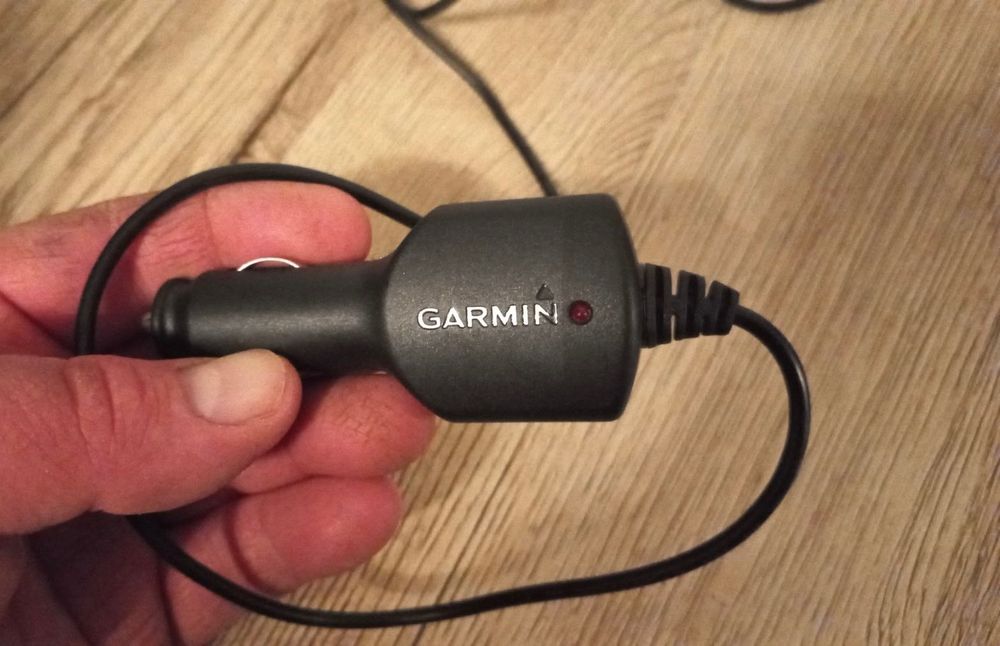 Garmin car charger ładowarka oryginał