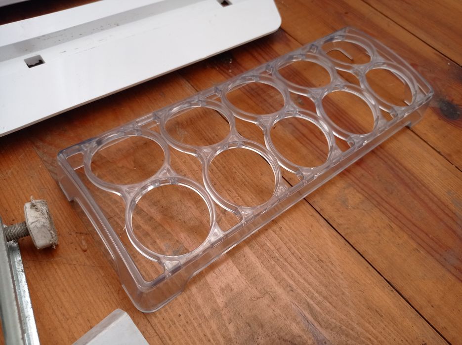 Wyposażenie lodówki Beko CN232220 zawias szuflada rączka