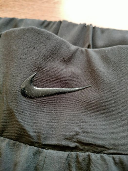 Spodnie damskie trekkingowe turystyczne Nike