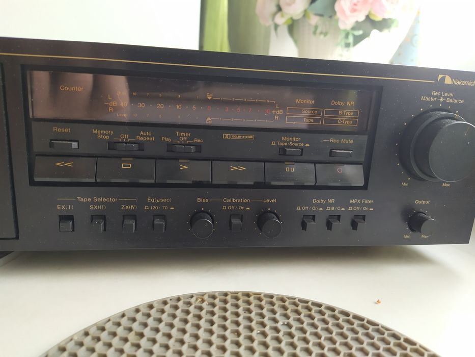 Кассетная дека Nakamichi CR-40