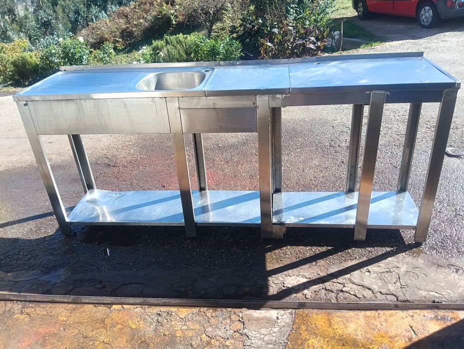 Bancada em inox com pio