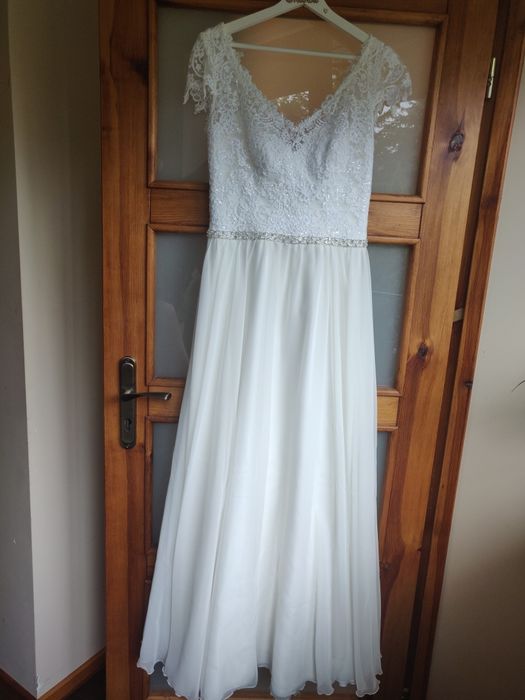 Suknia ślubna ecru r.38
