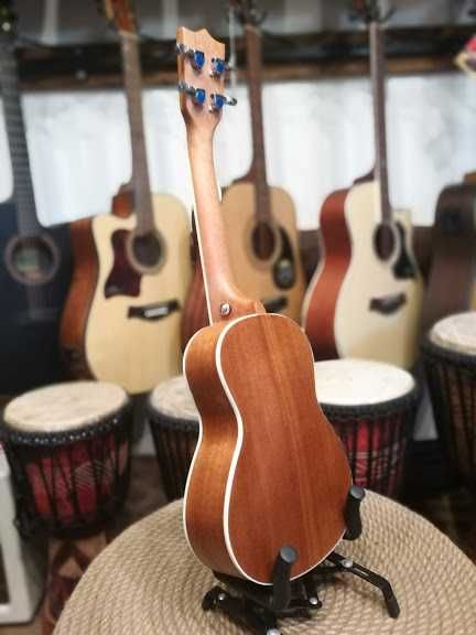 SEGOVIA SE-10C ukulele koncertowe SE10c/NT muzyczniak