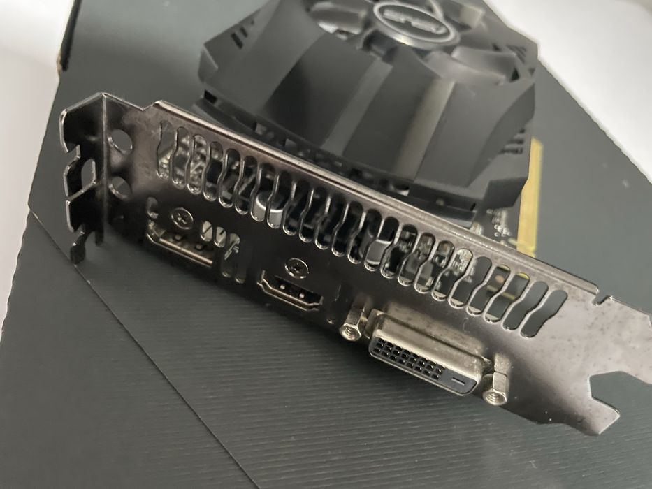 Відеокарта Nvidia GTX 1050Ti 4Gb