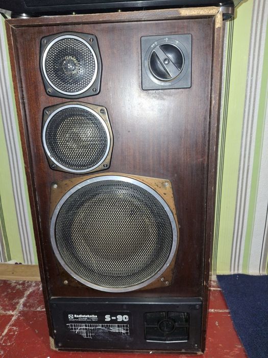 Продам підсилювач з колонками s90