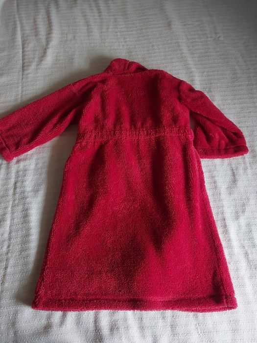 Dzieciecy szlafrok czerwony mięciutki unisex