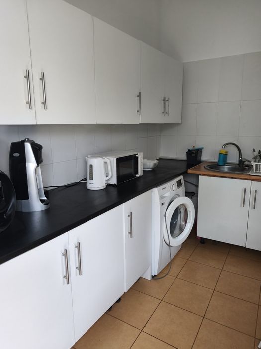 Quarto para arrendar