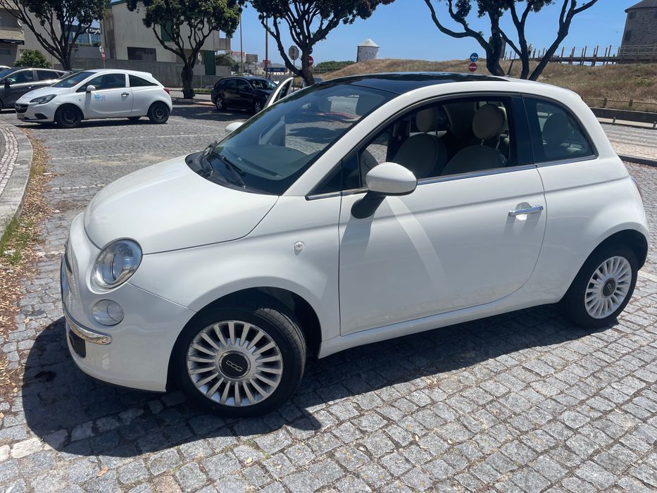 Carro Fiat 500 - 2013