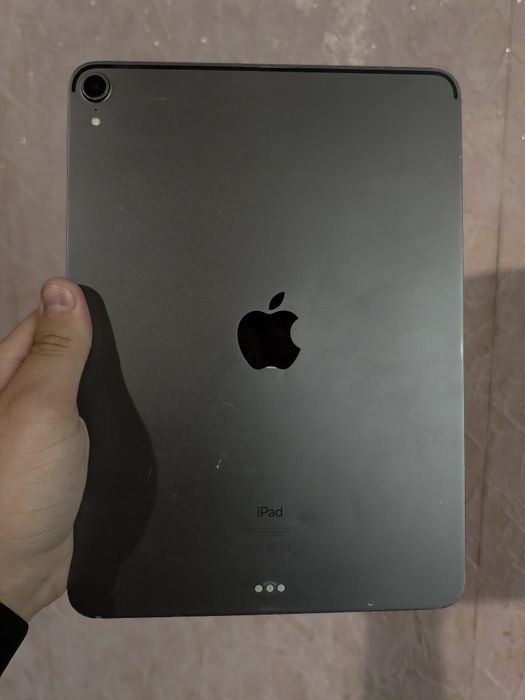 iPad Pro 11 64gb все работает