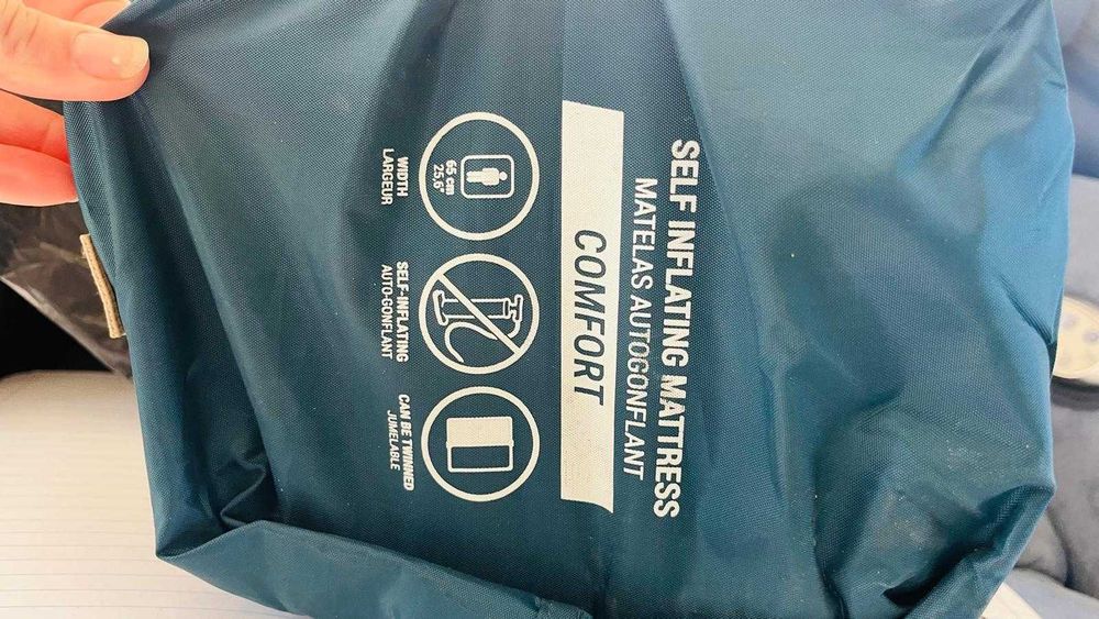 Os 2 colchões insufláveis