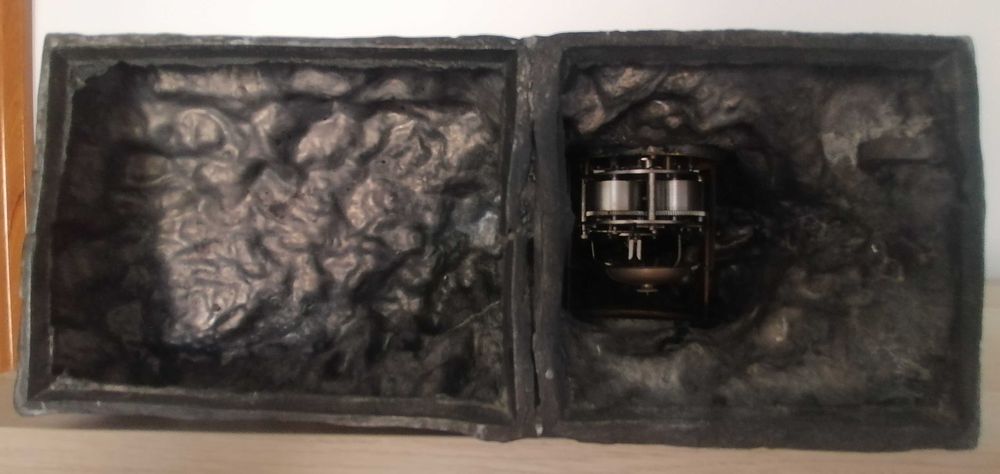 Escultura / Relógio - Georges Omerth