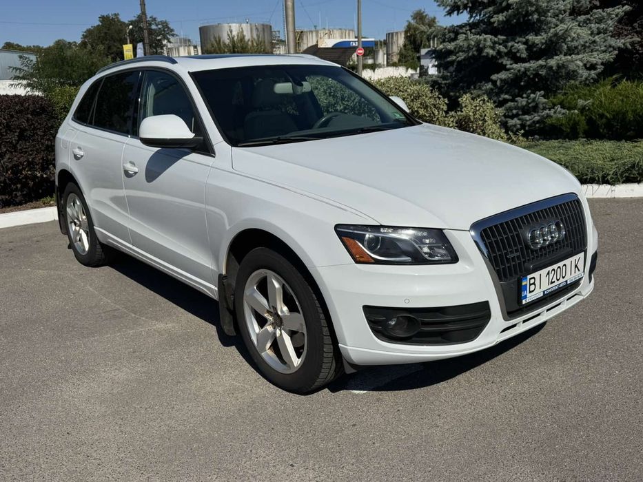 Ауди Q5 premium plus