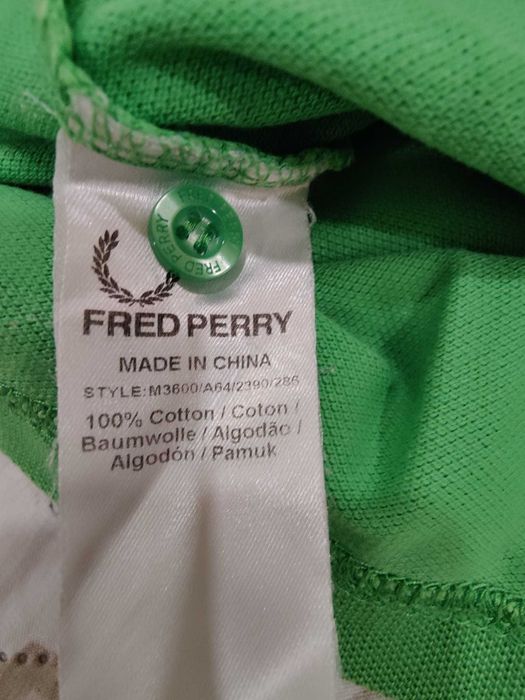 Polo Fred Perry tam. S em excelente estado.