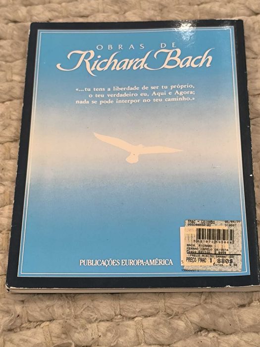 Livro "Fernão Capelo Gaivota" de Richard Bach