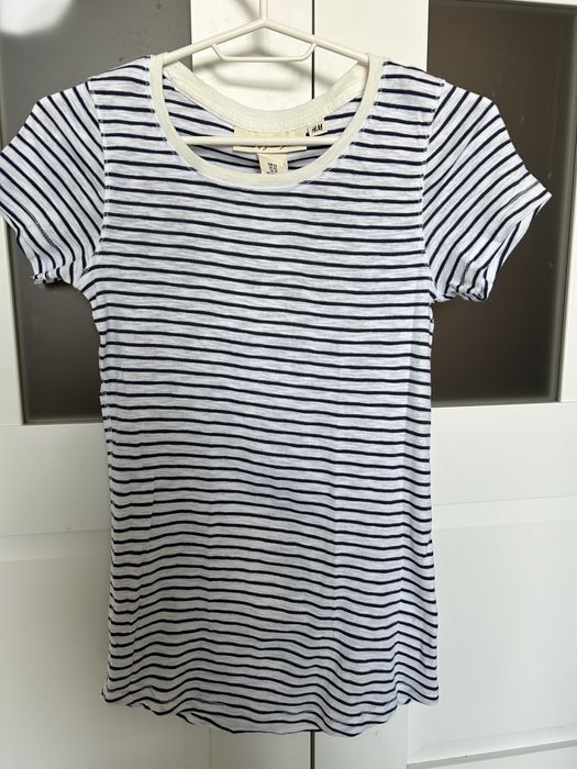 Футболка в темно-синю полоску H&M розмір XS
