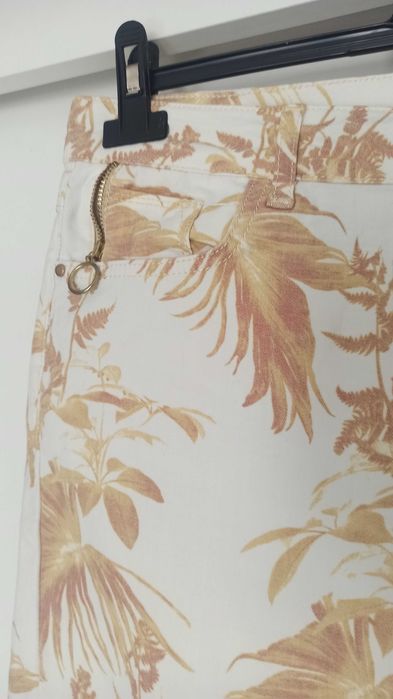 Spodenki w liście Mos Mosh