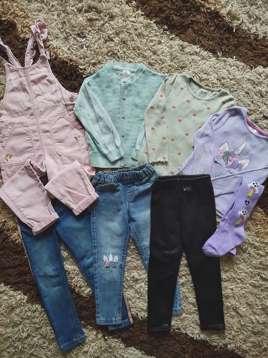 Одяг на дівчинку 104 см