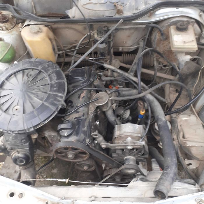 audi 100 c3 1.8 бензин