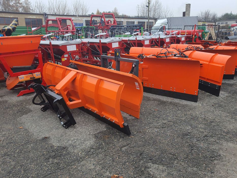 Pług do śniegu hydrauliczne sterowanie  2,5m