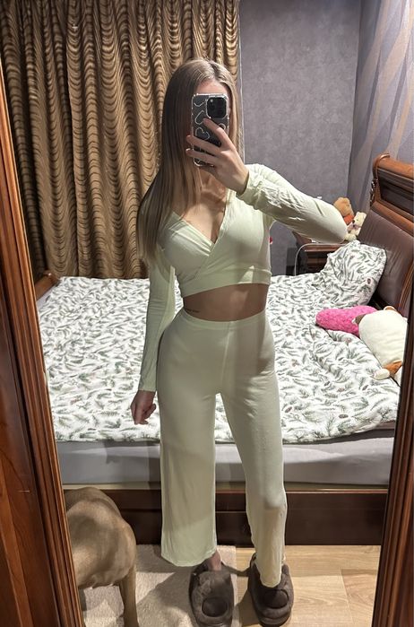 Віскозний костюм для дому мʼятного кольору