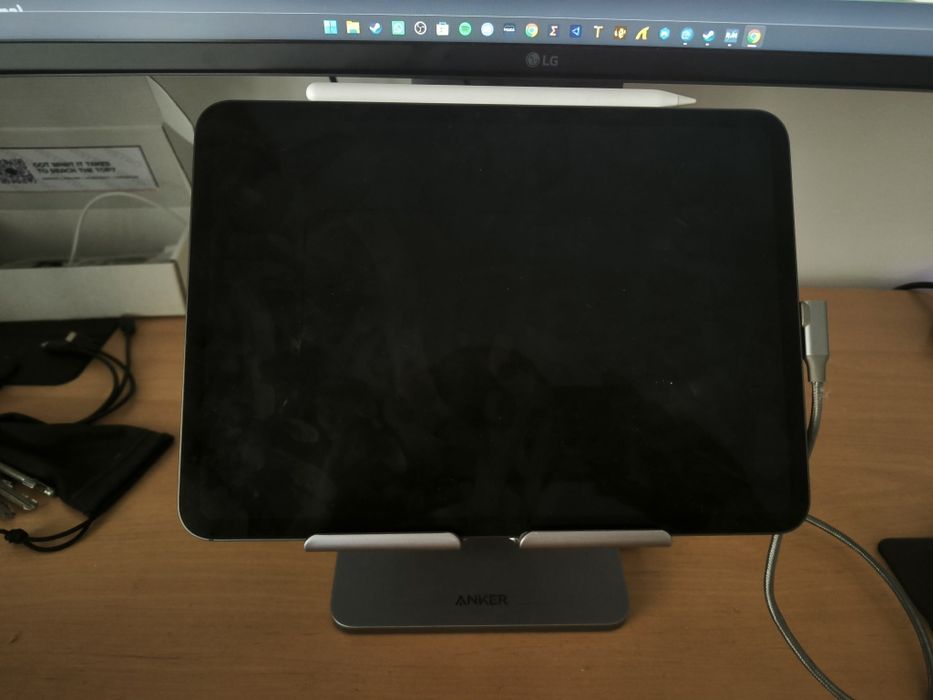 iPad Pro 11 M4 256gb  + Apple pancil PRO + suporte Anker