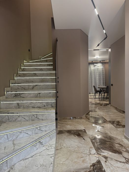 Продаж стильного 4кімнатного котеджу