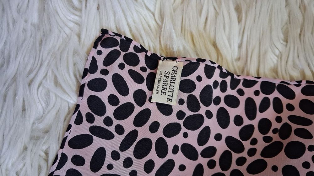 Szalik jedwab Charlotte Sparre