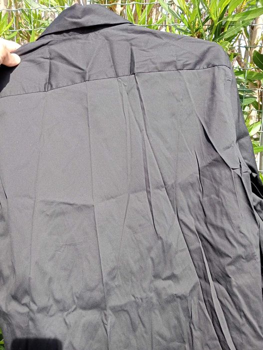 Camisa preta Massimo Dutti