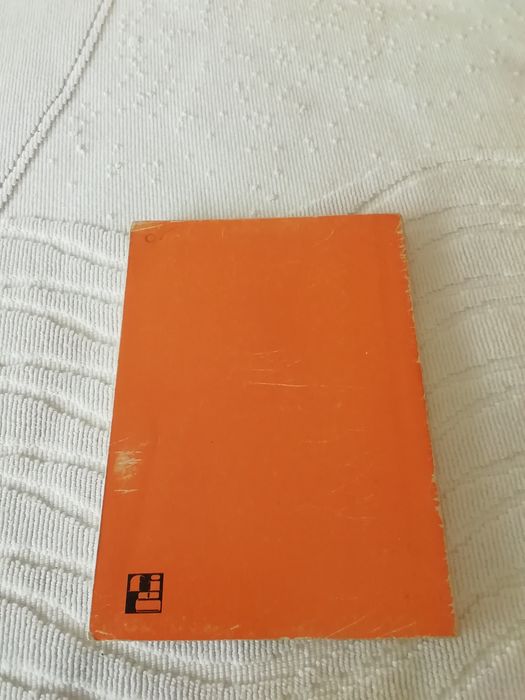 Uma mão cheia de nada outra de coisa nenhuma, usado