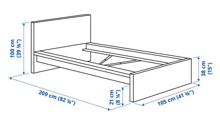 Cama individual c/colchão e mesa de cabeceira IKEA. Pouco uso.