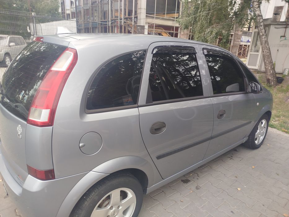 Продам надійний сімейний автомобіль