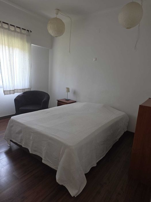 Quarto INDIVIDUAL  Charneca de Caparica DESPESAS INCLUIDAS