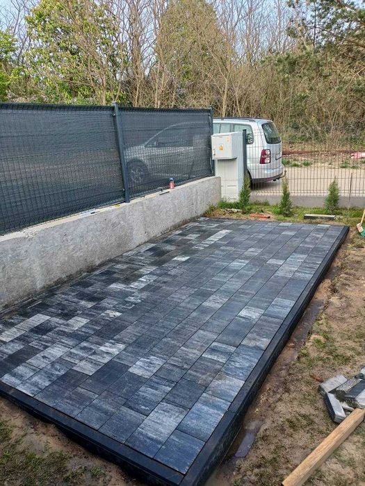 Układanie kostki brukowej