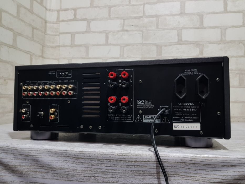 TOP! Hi-Fi Стерео підсилювач ONKYO INTEGRA A-8850, *2x120 Вт, б/у з Ні