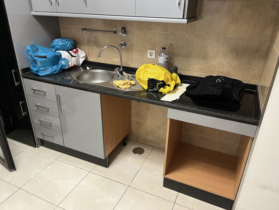 Cozinha completa Évora