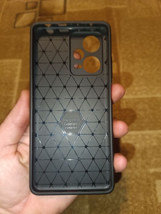 Продам чохли на телефони редмі нот 12 про та редмі нот 11/11s