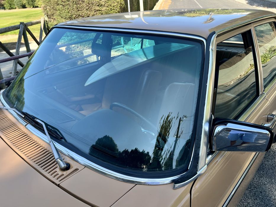 Mercedes-Benz 240 — fotografia 12